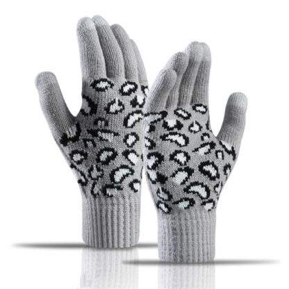 Knitted Gloves with Touch Screen Feature - Image 4