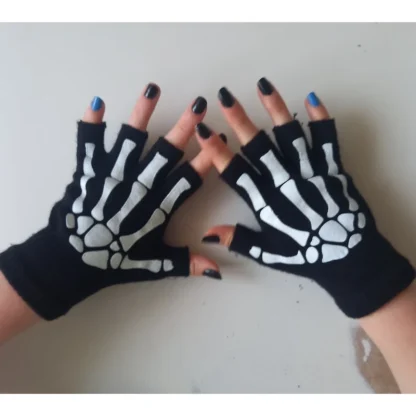 Punk Skull Fingerless Gloves - Image 5