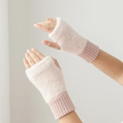 Cozy Wrist Gloves for Writing - Image 5