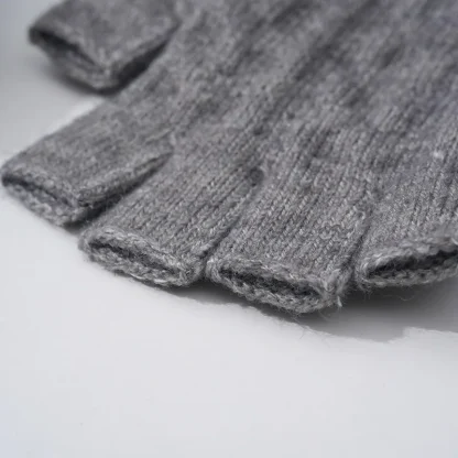 Thermal Fingerless Gloves - Image 5