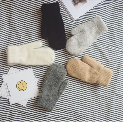 Imitation Rabbit Fur Knit Gloves - Image 3